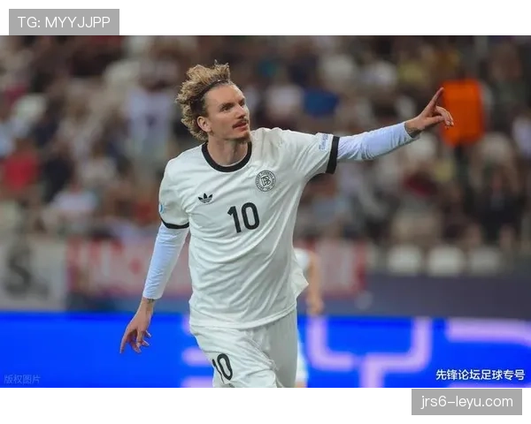 德甲自由球员抢手,夏窗转会竞争加剧 德甲自由球员抢手,夏窗转会竞争加剧