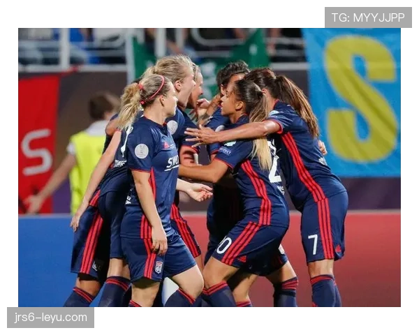 里昂女足传奇名将复出,剑指欧冠新荣耀 里昂女足传奇名将复出,剑指欧冠新荣耀